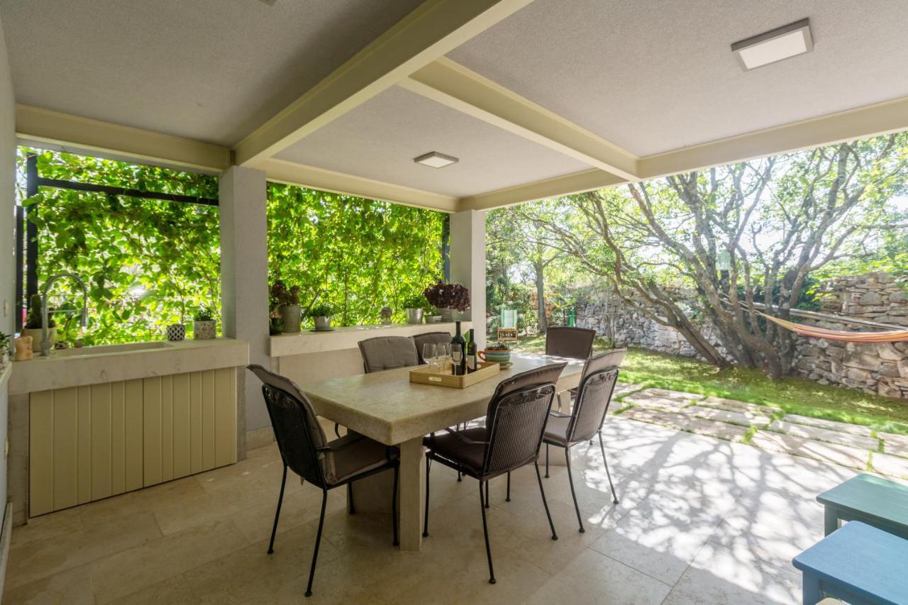 Peroj'S Green Oasis - Holiday Home Exterior photo