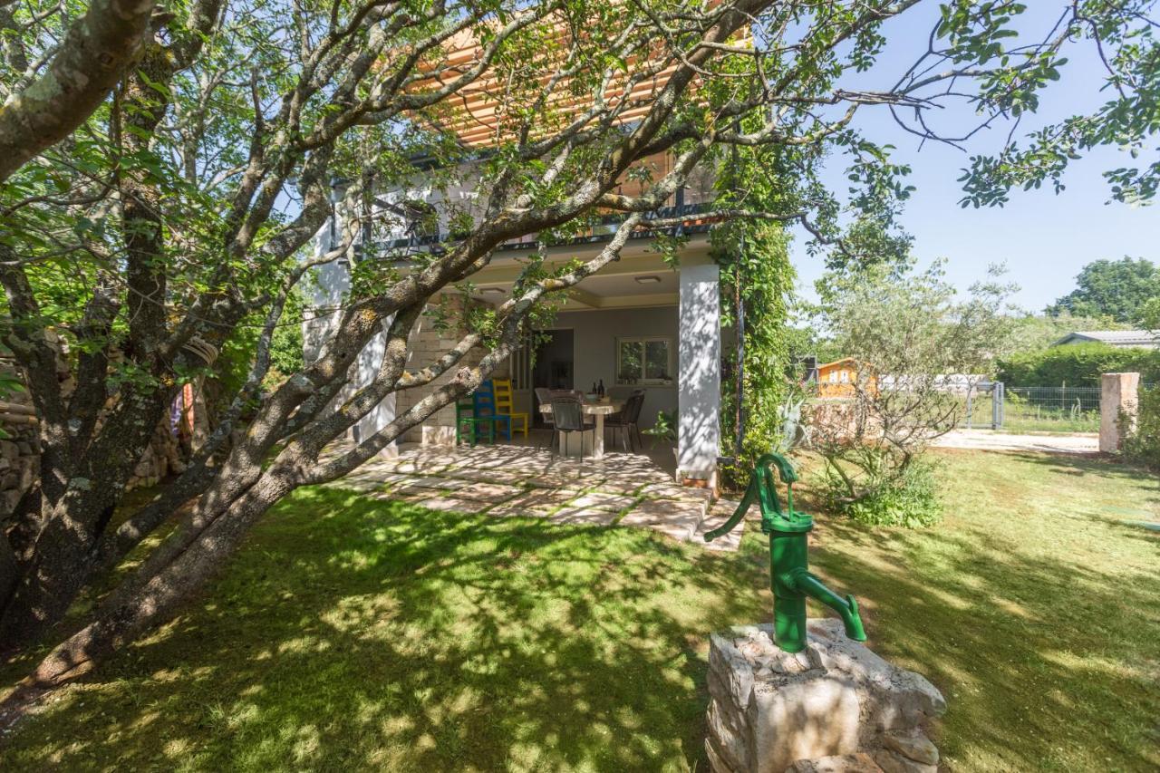 Peroj'S Green Oasis - Holiday Home Exterior photo
