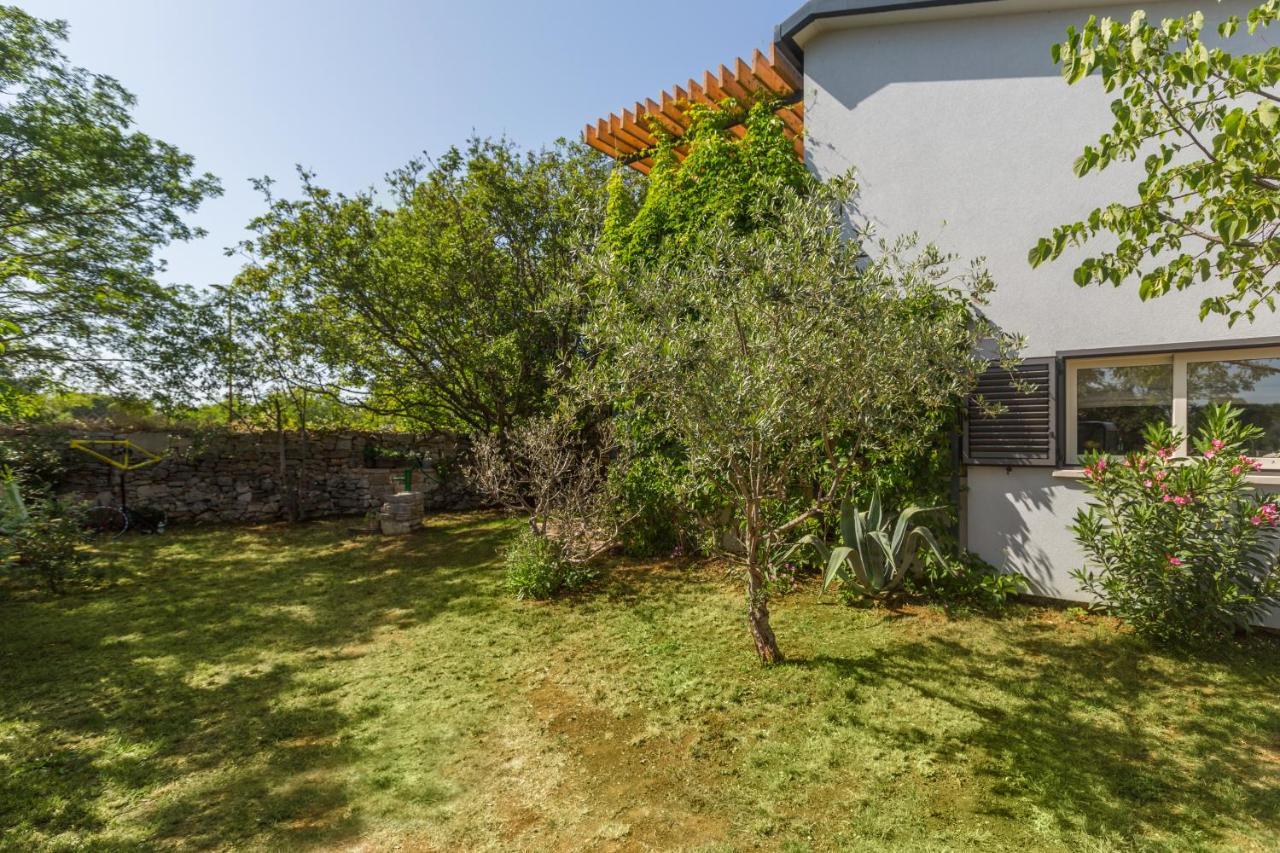 Peroj'S Green Oasis - Holiday Home Exterior photo