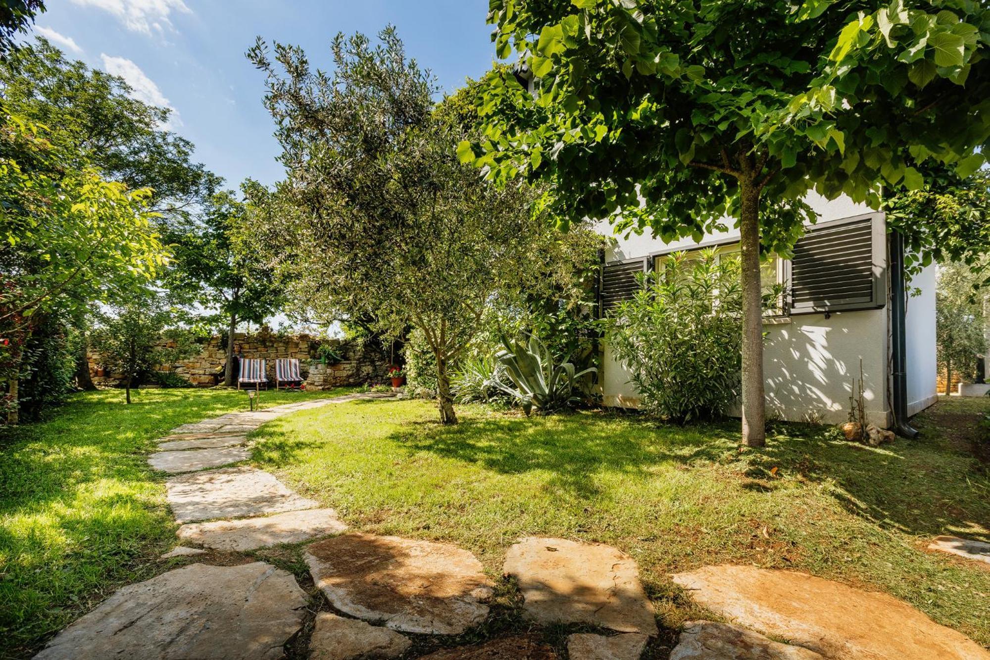 Peroj'S Green Oasis - Holiday Home Exterior photo